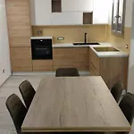 Villa Maluva -